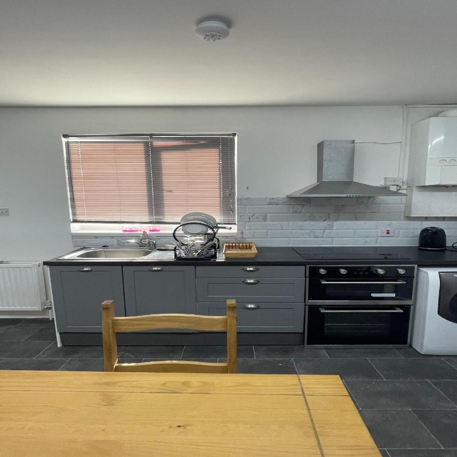 Bethel Apartments Leeds  Bagian luar foto